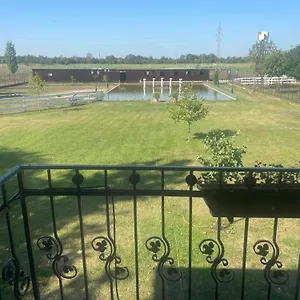Mini-hôtel Kastélykert ***