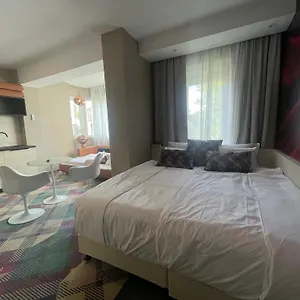 Hotel Science ****