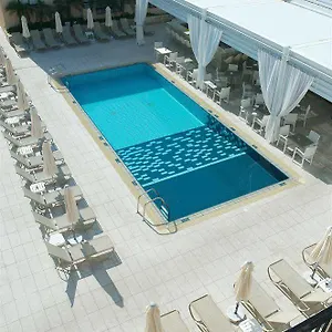 senator-hotel-apartments.hotelsatayianapa.com/